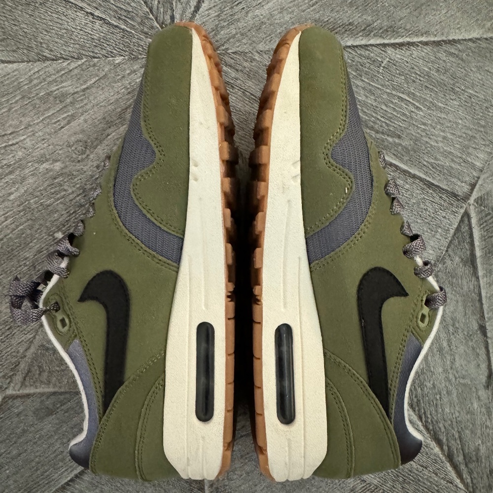 Custom Nike Swoosh Sneakers - Size 8